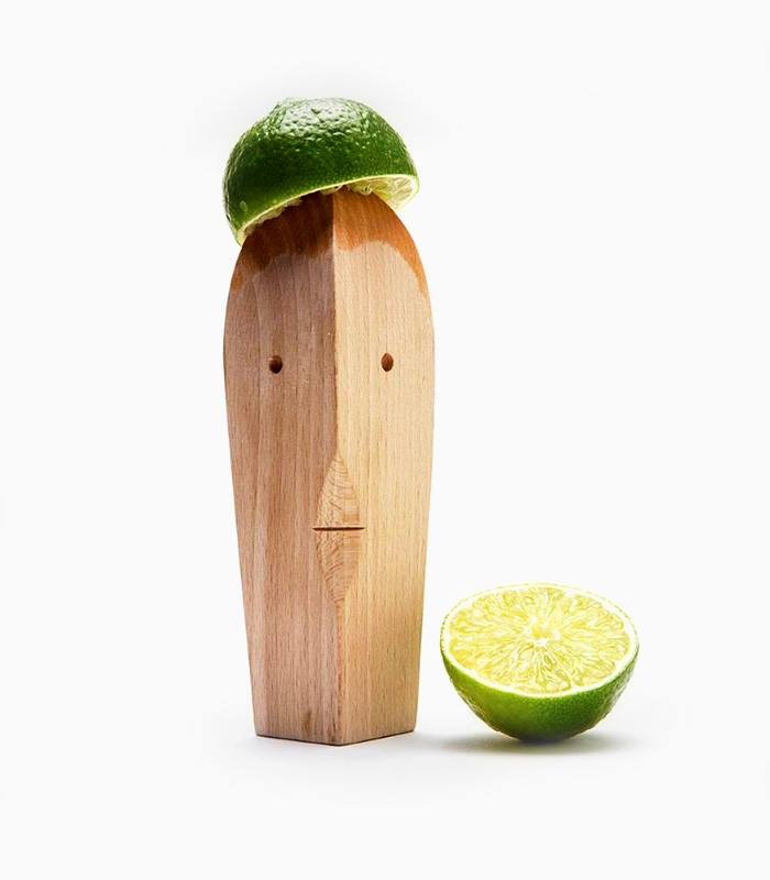 decoration-wooden-presen-1 - Smooth Website Designer
